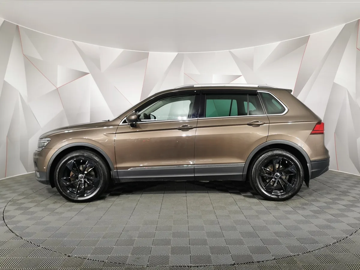 Volkswagen Tiguan 1.4 TSI 4Motion DSG (150 л.с.) Highline Коричневый в АВИЛОН. Слайд №5