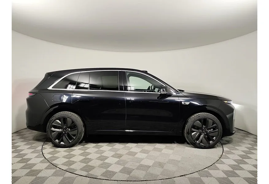 АВИЛОН - Li Auto L6 1.5 AT 4WD (150 л.с.) Max - slide 3