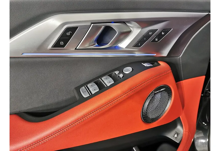 BMW XM 4.4 xDrive Plug-in-Hybrid Steptronic (653 л.с.) Черный в АВИЛОН. Слайд №18