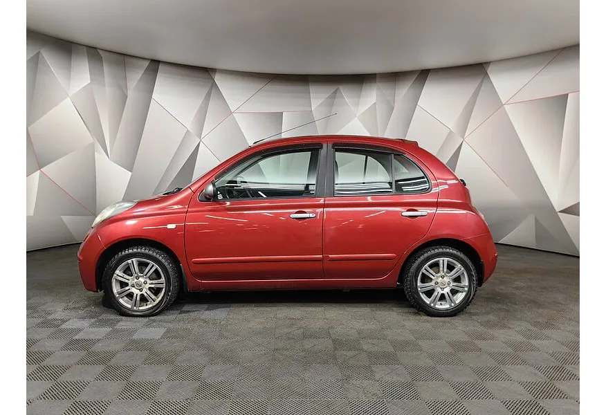 Nissan Micra 1.4 AT (88 л.с.) Красный в АВИЛОН. Слайд №5 Nissan Micra 1.4 AT (88 л.с.) Красный в АВИЛОН. Слайд №5