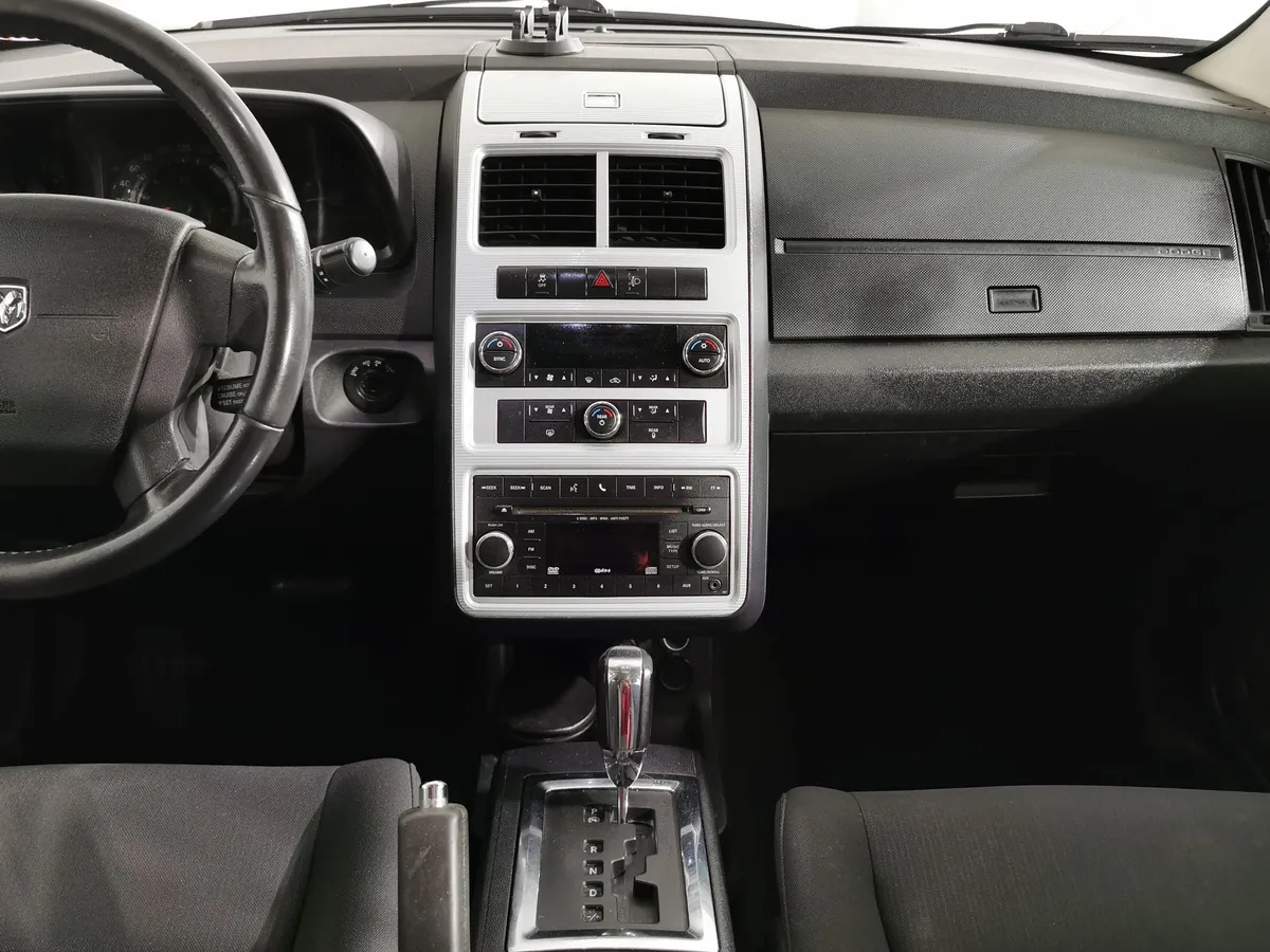 Dodge Journey 2.0 d AMT (140 л.с.) Черный в АВИЛОН. Слайд №13