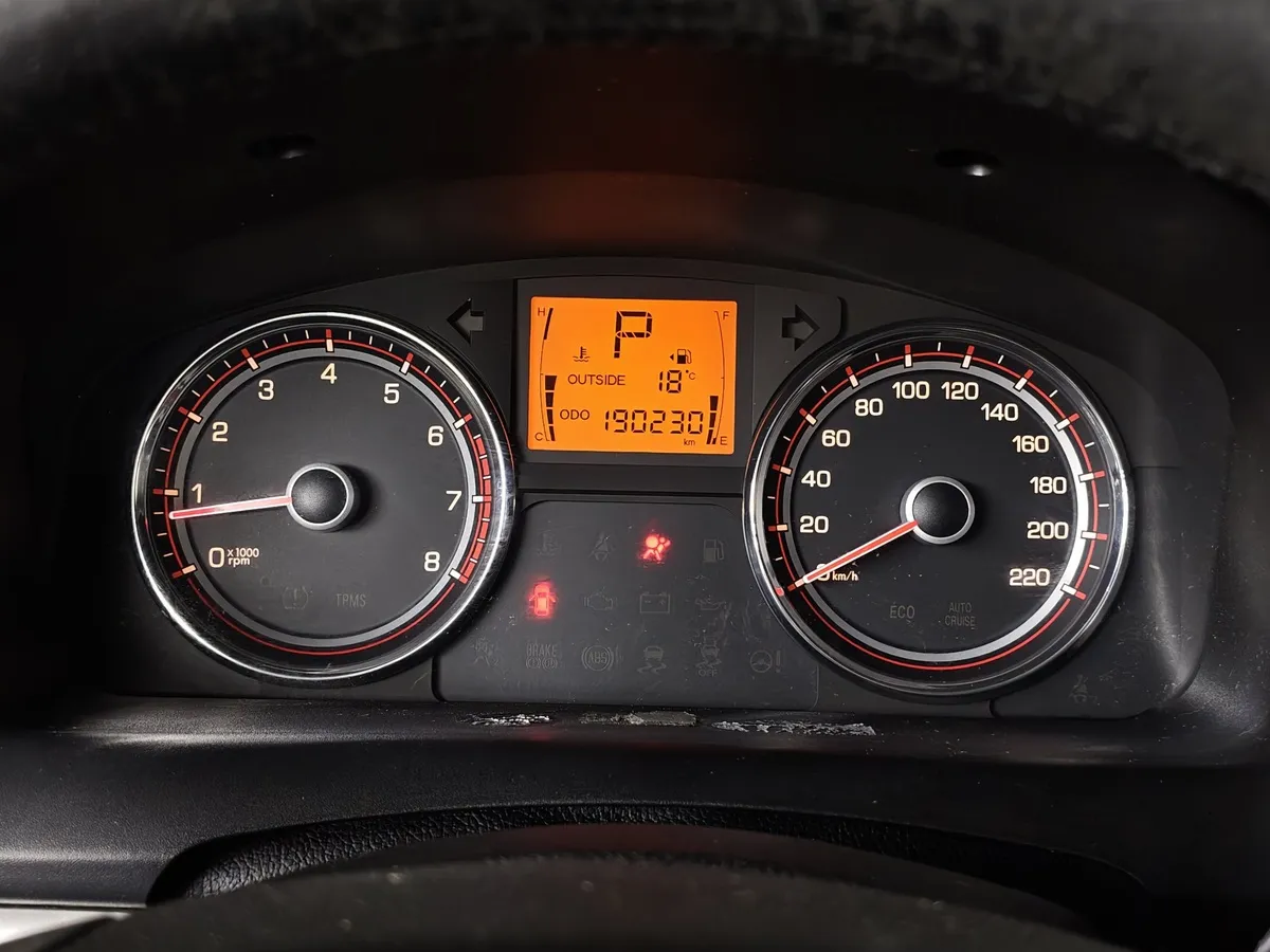 SsangYong Actyon 2.0 AT AWD (149 л.с.) Серый в АВИЛОН. Слайд №17