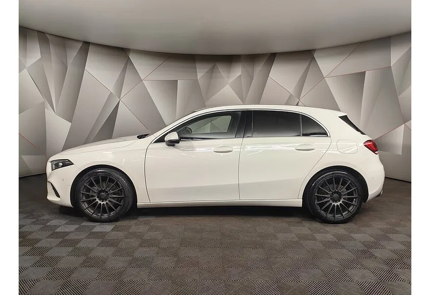 АВИЛОН - Mercedes-Benz A-Класс A 200 7G-DCT (150 л.с.) Style Белый - slide 2