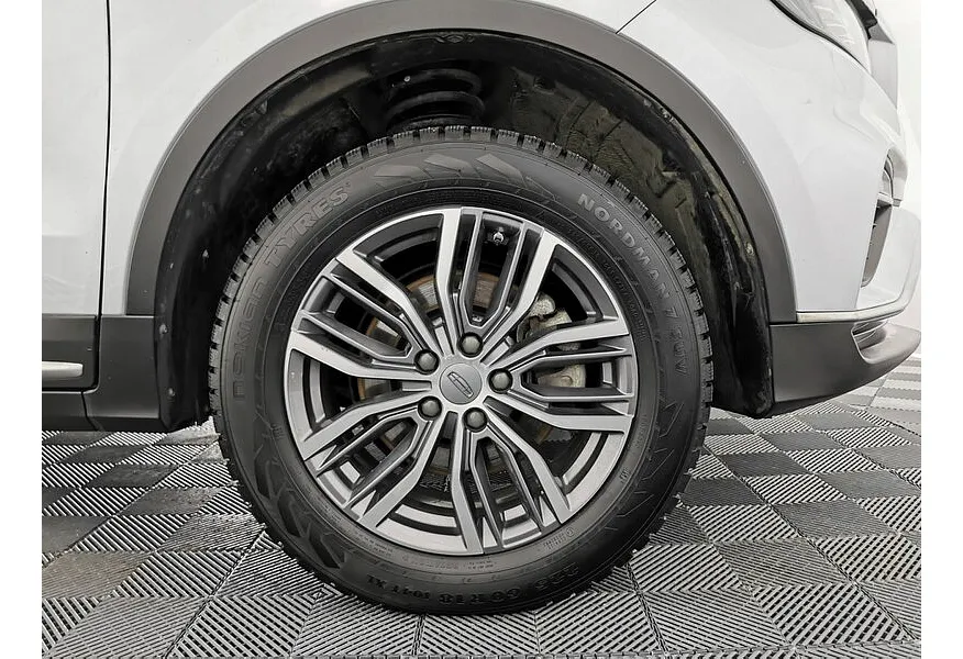 Geely Atlas Pro 1.5T 7DCT AWD (177 л.с.) Luxury Серый в АВИЛОН. Слайд №9