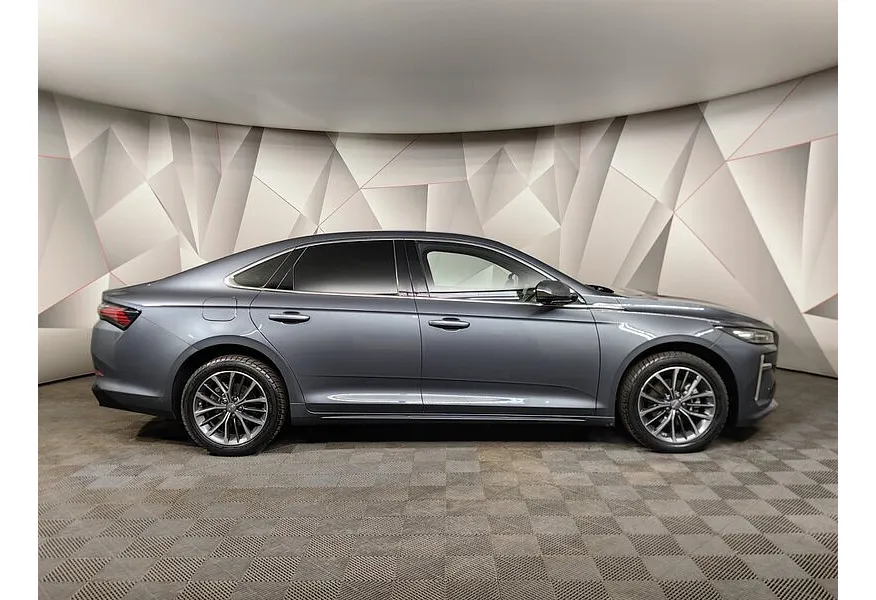 Geely Preface 2.0T 7DCT FWD (200 л.с.) Люкс Серый в АВИЛОН. Слайд №6