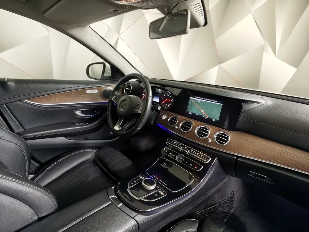 Mercedes-Benz E-Класс E 220 d 9G-TRONIC (194 л.с.) Белый в АВИЛОН. Слайд №12