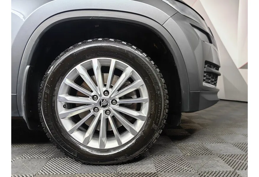 АВИЛОН - Skoda Kodiaq 2.0 TSI DSG 4X4 (180 л.с.) Серый - slide 18