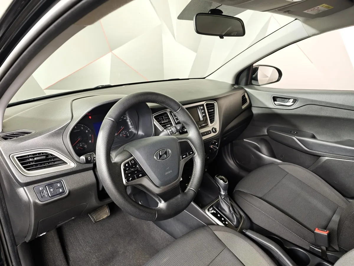 Hyundai Solaris 1.6 AT (123 л.с.) Style Черный в АВИЛОН. Слайд №19