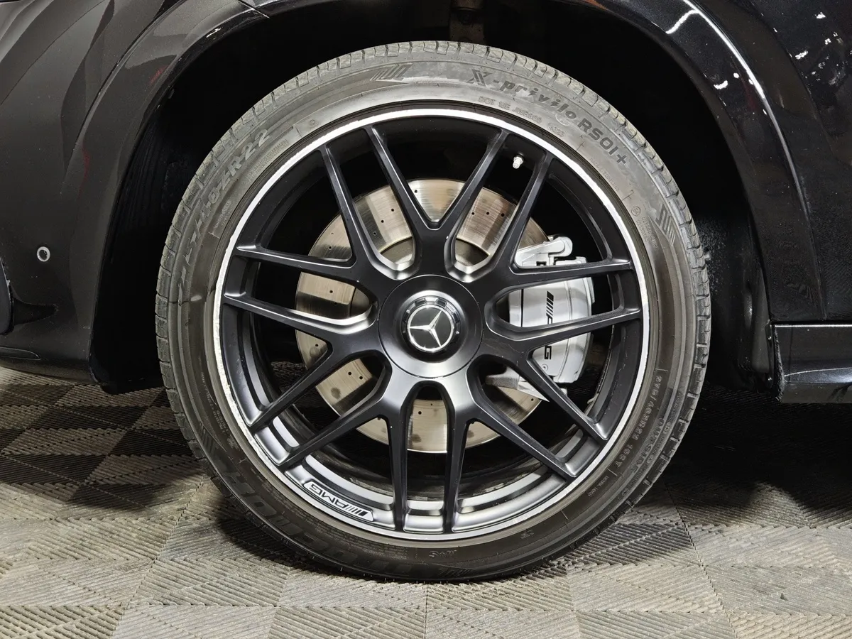 Mercedes-Benz GLE Купе AMG 53 9G-TRONIC 4MATIC+ (435 л.с.) Черный в АВИЛОН. Слайд №9