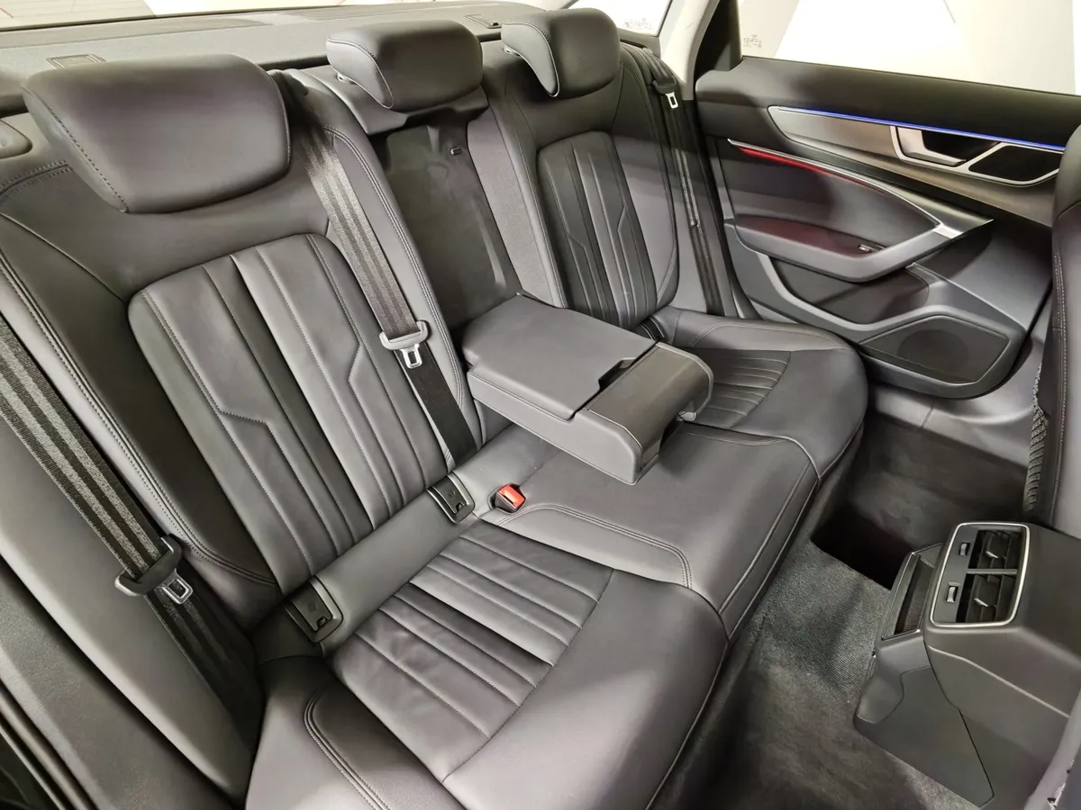 Audi A6 45 TFSI quattro S tronic (245 л.с.) Черный в АВИЛОН. Слайд №17