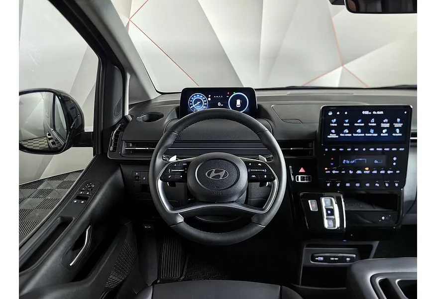 Hyundai Staria 1.6h 6AT 2WD (245 л.с.) Family Черный в АВИЛОН. Слайд №20