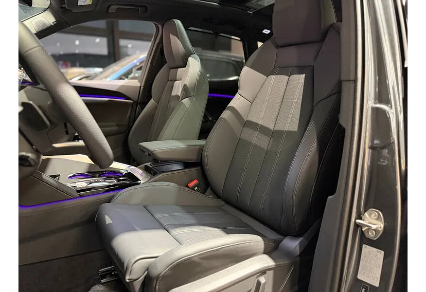 Audi Q5 2.0 TFSI S tronic quattro (272 л.с.) Серый в АВИЛОН. Слайд №9