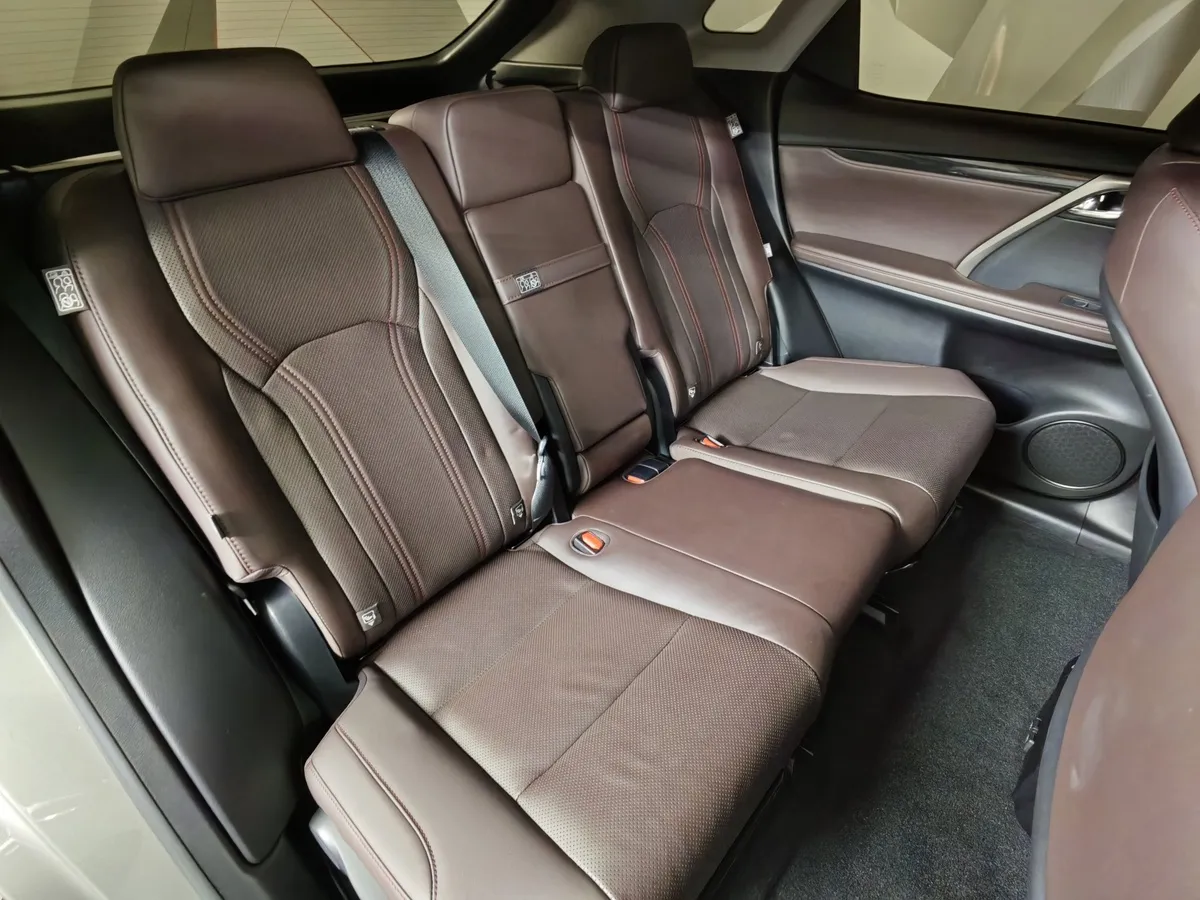 Lexus RX 300 AT AWD (238 л.с.) Luxury Серый в АВИЛОН. Слайд №17