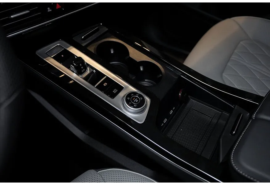 Volkswagen Tavendor 2.0TSI DSG 4WD (220 л.с.) R-Line Cruise Edition Серый в АВИЛОН. Слайд №16