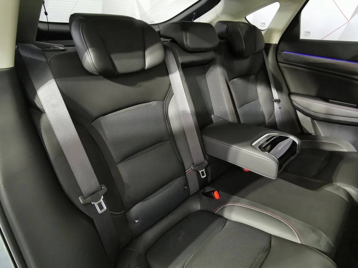 Geely Tugella 2.0 AT AWD (238 л.с.) Flagship Серый в АВИЛОН. Слайд №16