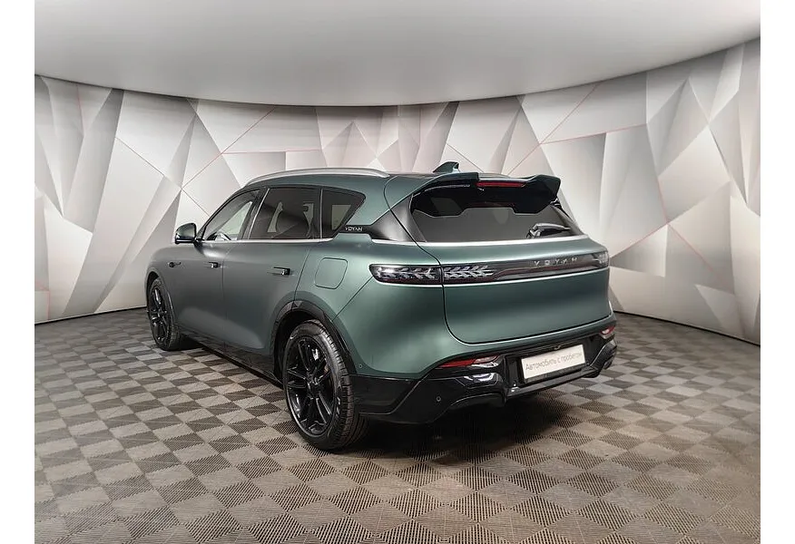 LIVE. Слайд №7