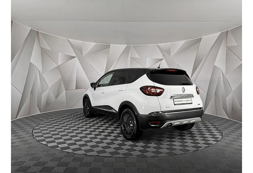 Renault Kaptur 2.0 AT AWD (143 л.с.) Белый в АВИЛОН. Слайд №4