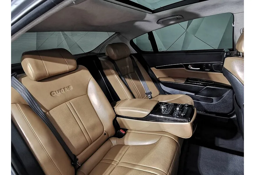 Kia Quoris 3.8 AT (334 л.с.) Premium Серый в АВИЛОН. Слайд №16