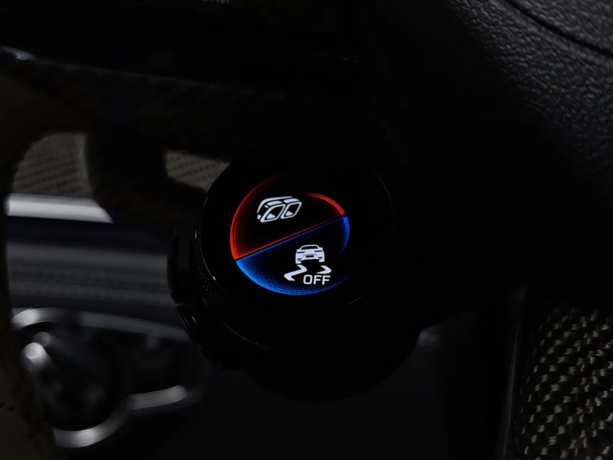 Mercedes-Benz AMG GT 43 4MATIC SPEEDSHIFT TCT 9G (367 л.с.) Синий в АВИЛОН. Слайд №30