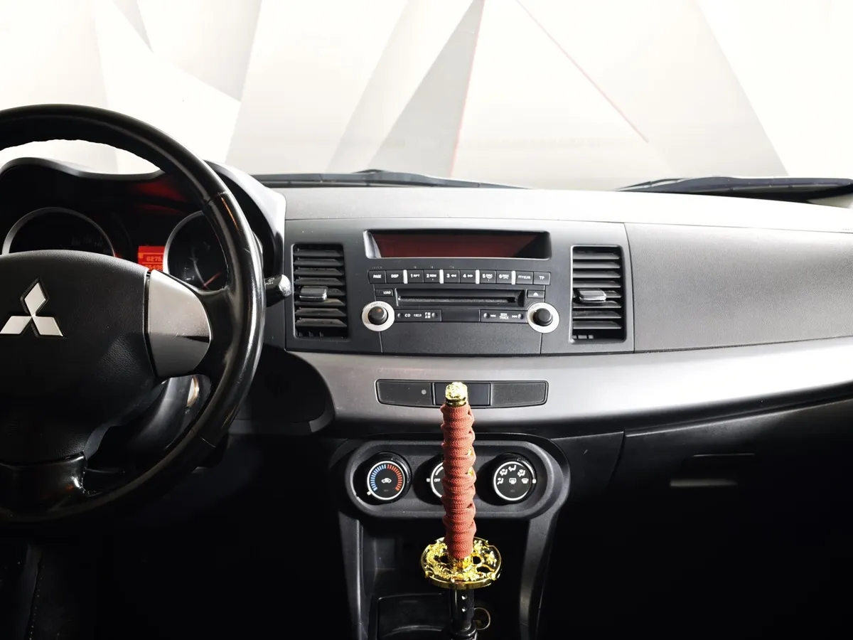 Mitsubishi Lancer 1.5 MT (109 л.с.) Зеленый в АВИЛОН. Слайд №15
