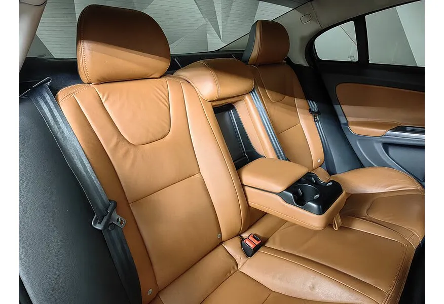 АВИЛОН - Volvo S60 1.6 T3 Turbo Powershift (150 л.с.) Momentum Белый - slide 7