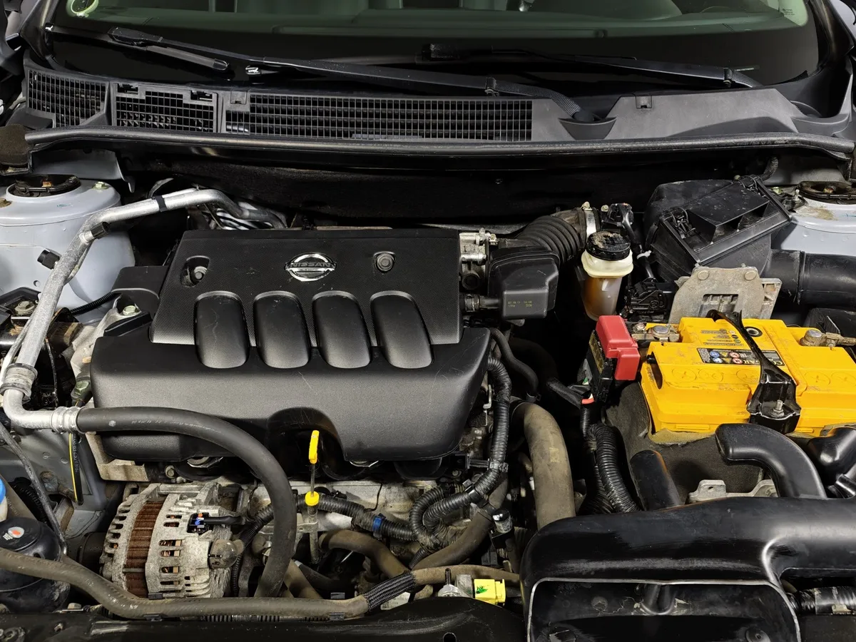 Nissan Qashqai + 2 2.0 CVT AWD (141 л.с.) Серый в АВИЛОН. Слайд №11