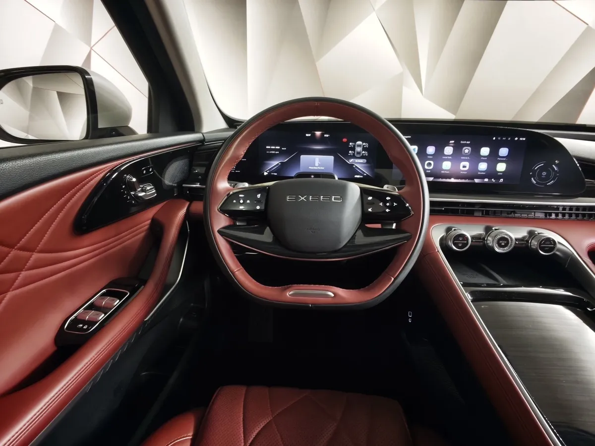 EXEED RX 2.0T DCT 4WD (249 л.с.) Prestige Белый в АВИЛОН. Слайд №20