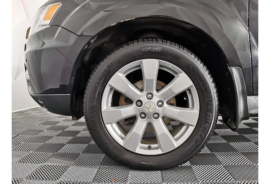 АВИЛОН - Mitsubishi Outlander 2.4 CVT 4WD (170 л.с.) Черный - slide 15