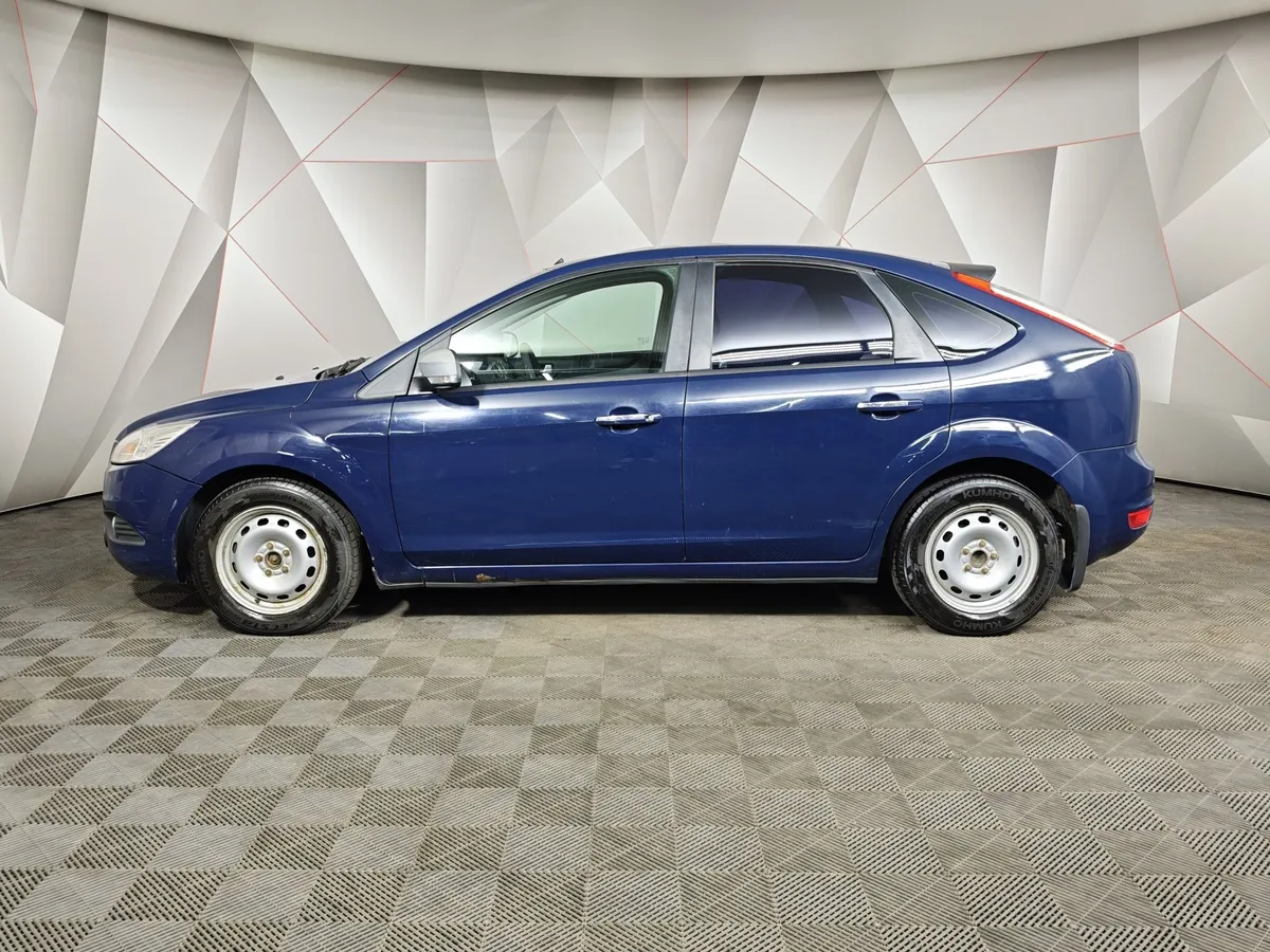 Ford Focus 1.4 MT (80 л.с.) Ambiente Синий в АВИЛОН. Слайд №5