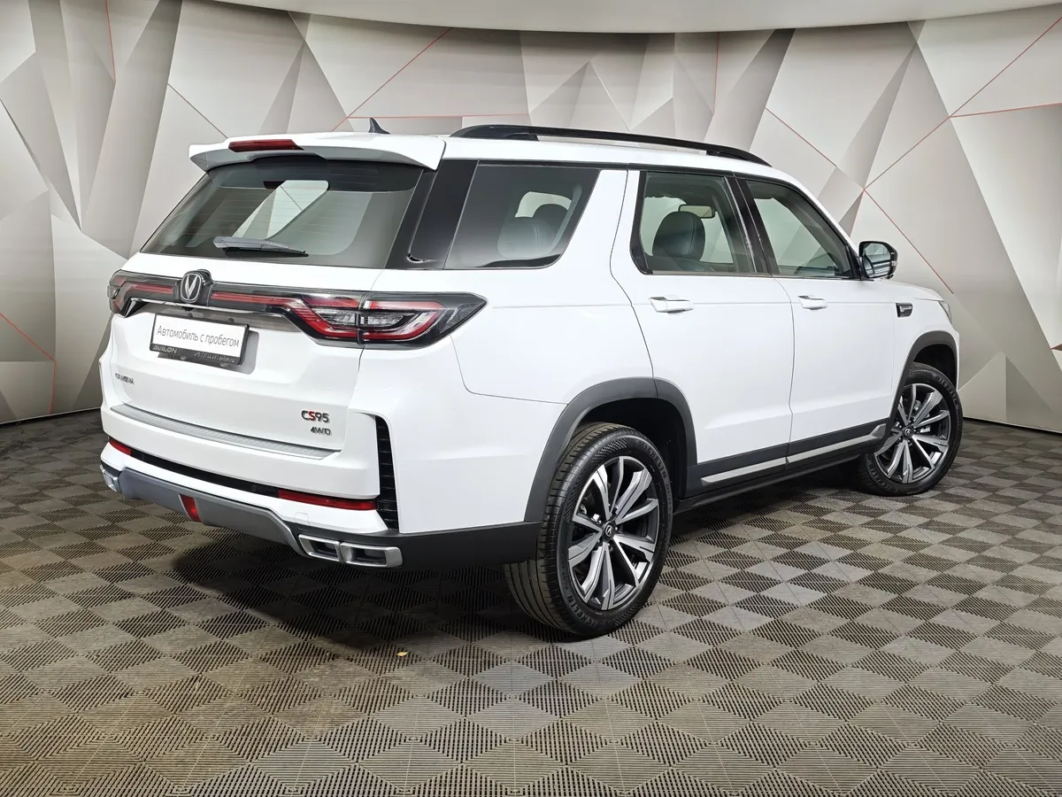 Changan CS95 2.0 AT 4WD (226 л.с.) Tech Белый в АВИЛОН. Слайд №2