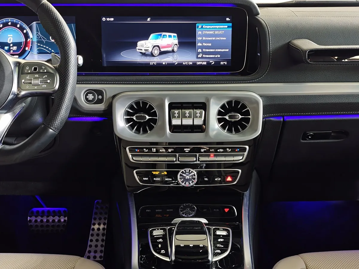Mercedes-Benz G-Класс G 63 AMG Speedshift Plus 9G-Tronic (571 л.с.) Белый в АВИЛОН. Слайд №15