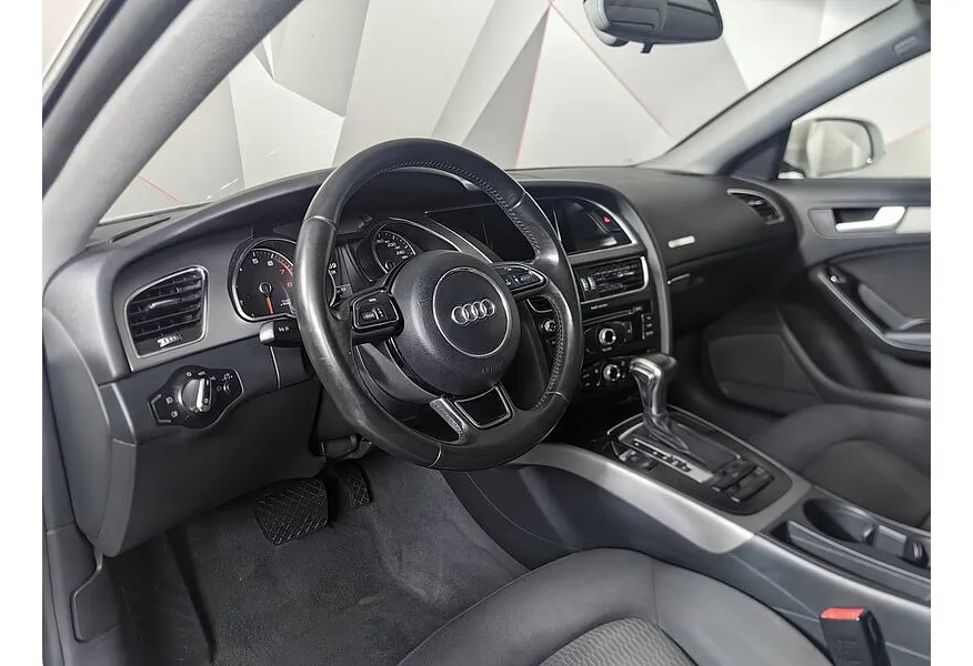 Audi A5 1.8 TFSI multitronic (170 л.с.) Серый в АВИЛОН. Слайд №19