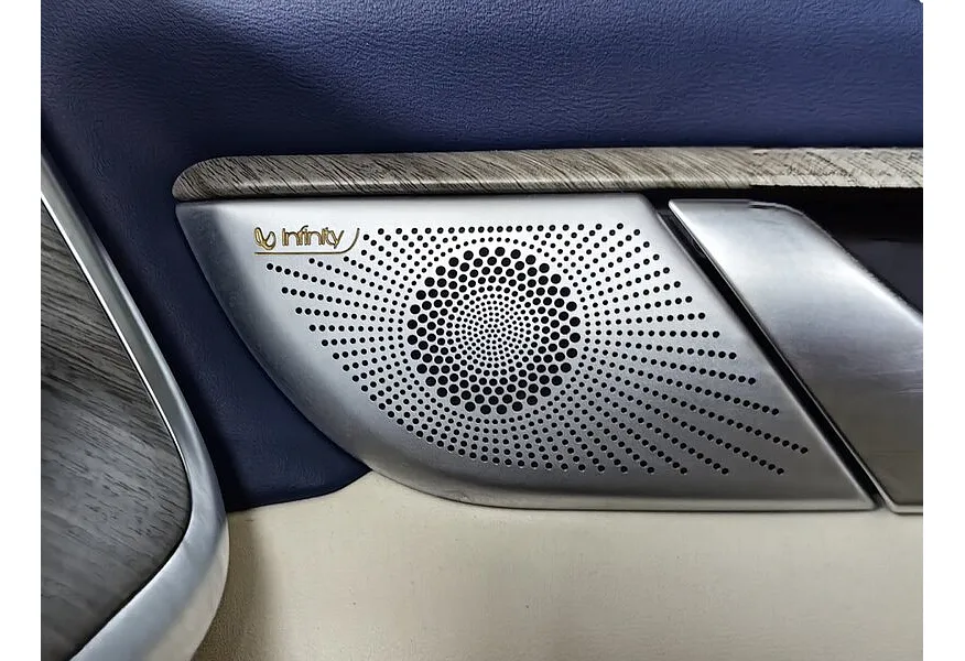 LIVE. Слайд №18