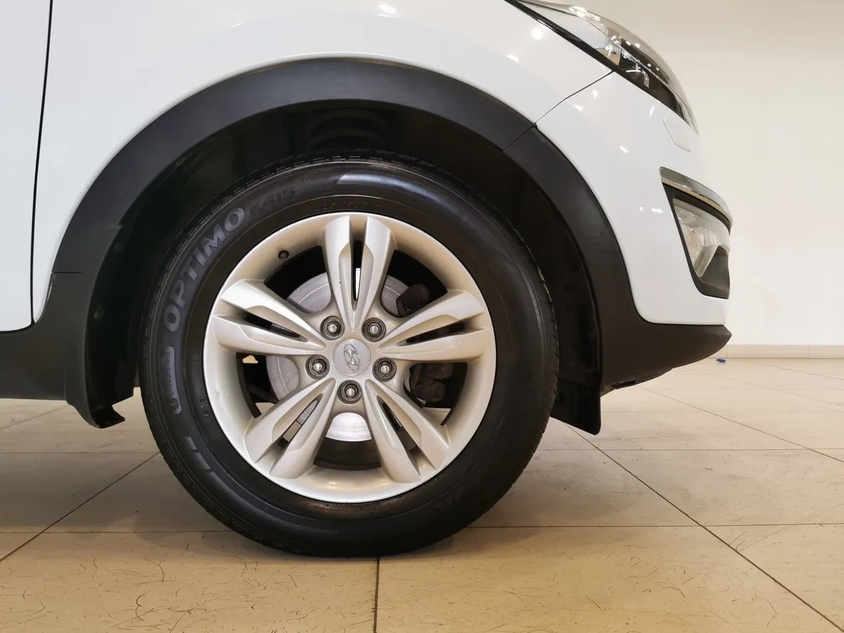Kia Sportage 2.0 TD AT 4WD (136 л.с.) Белый в АВИЛОН. Слайд №9