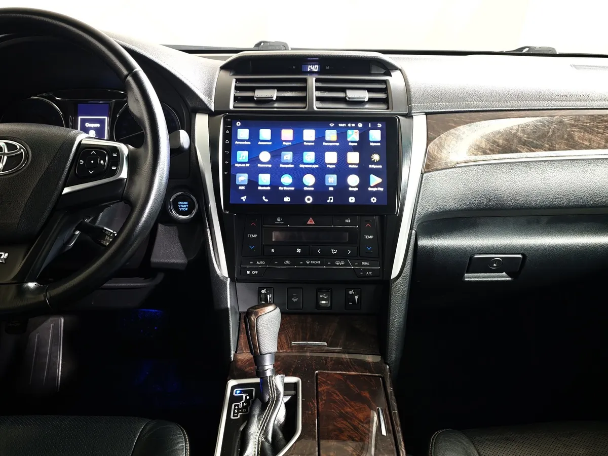 Toyota Camry 2.5 AT (181 л.с.) Стандарт Черный в АВИЛОН. Слайд №15