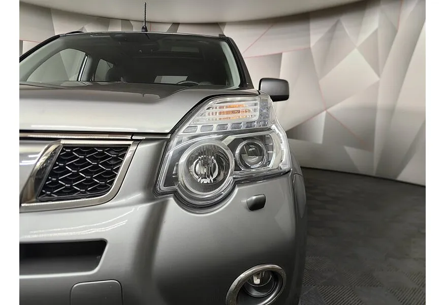 Nissan X-Trail 2.0 CVT AWD (141 л.с.) Серый в АВИЛОН. Слайд №17