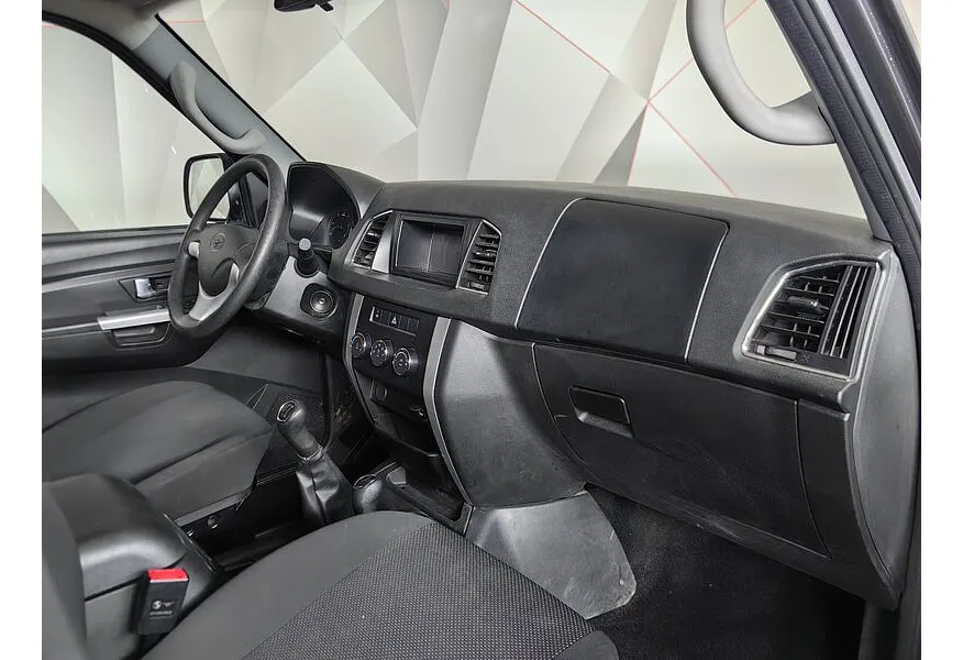 УАЗ Patriot 2.7 MT 4WD (150 л.с.) Максимум Серый в АВИЛОН. Слайд №12