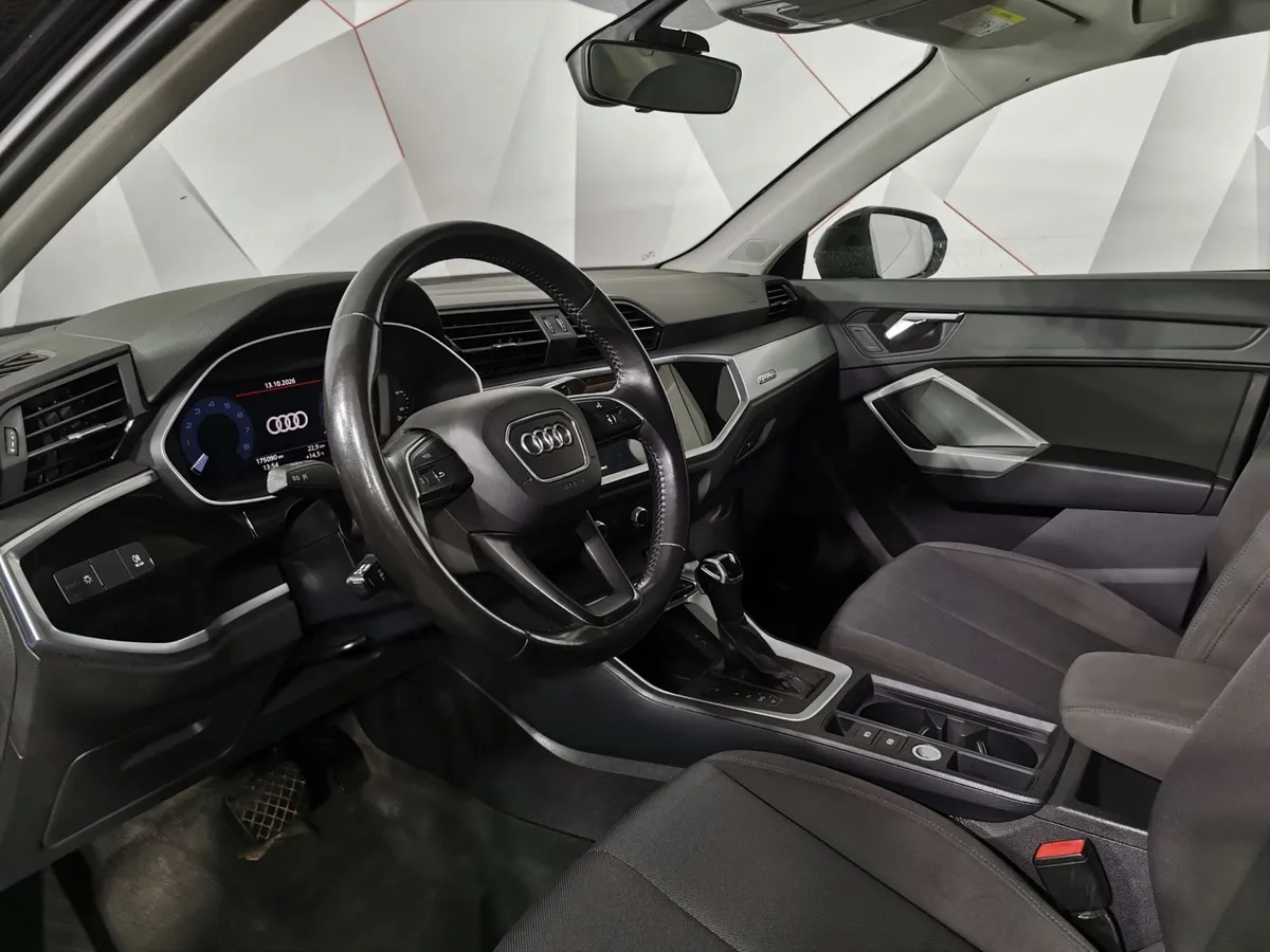 Audi Q3 2.0 TFSI S-tronic quattro (180 л.с.) Черный в АВИЛОН. Слайд №13