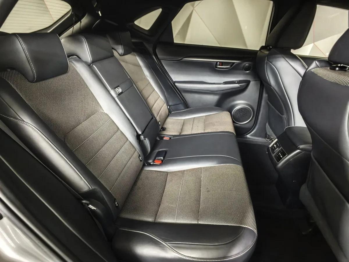 Lexus NX 300 AT AWD (238 л.с.) Серый в АВИЛОН. Слайд №13 Lexus NX 300 AT AWD (238 л.с.) Серый в АВИЛОН. Слайд №13