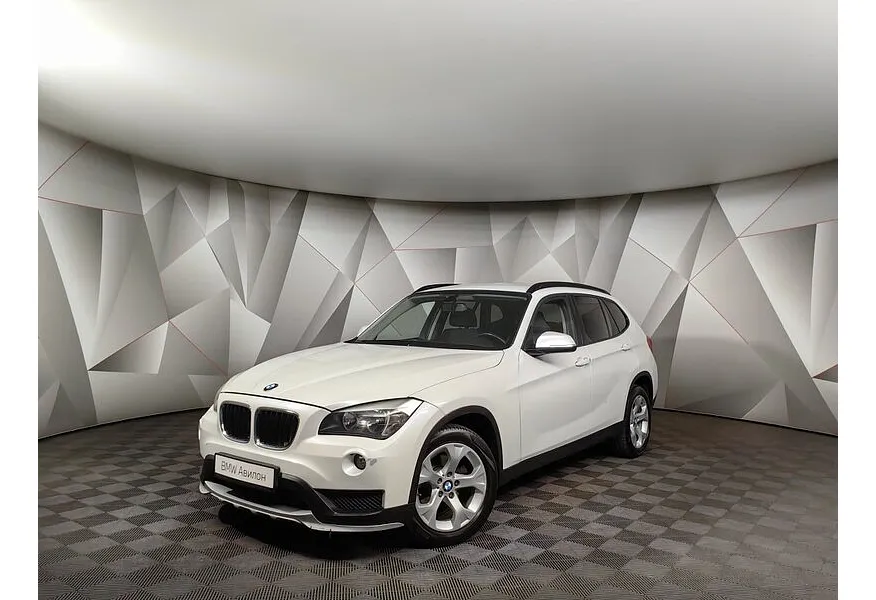 АВИЛОН - BMW X1 sDrive18i AT (150 л.с.) Белый - slide 9507482