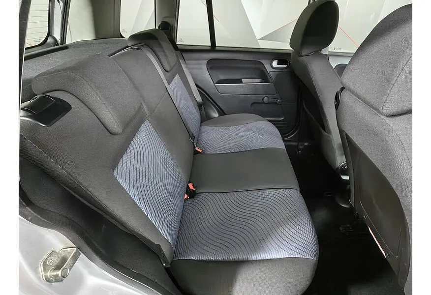 Ford Fusion 1.4 Durashift EST (80 л.с.) Trend Серебристый в АВИЛОН. Слайд №14