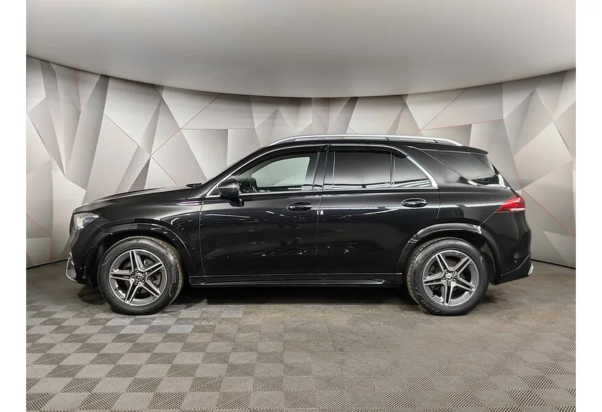 Mercedes-Benz GLE 400 d 4MATIC 9G-TRONIC (330 л.с.) Luxury Черный в АВИЛОН. Слайд №5