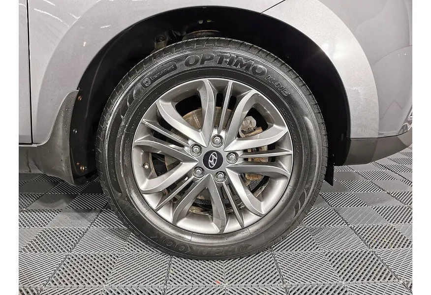 АВИЛОН - Hyundai ix35 2.0 AT 2WD (150 л.с.) Comfort + Navi Серый - slide 19