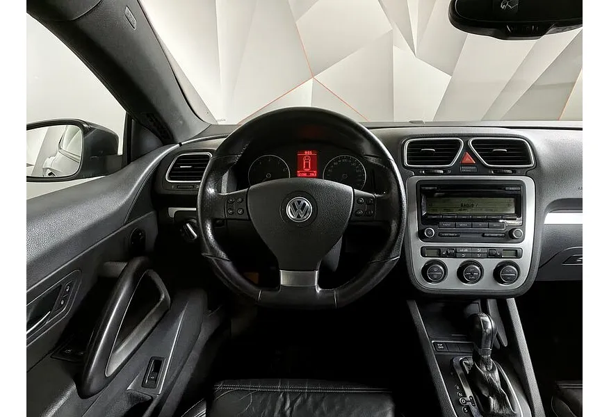 Volkswagen Scirocco 2.0 TSI DSG (210 л.с.) Черный в АВИЛОН. Слайд №17 Volkswagen Scirocco 2.0 TSI DSG (210 л.с.) Черный в АВИЛОН. Слайд №17