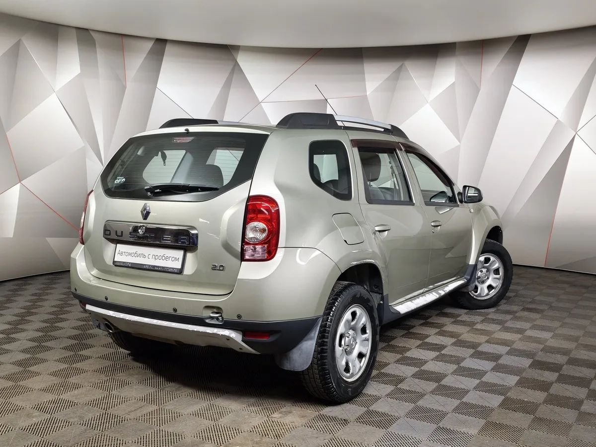 Renault Duster 2.0 MT 4x4 (143 л.с.) Коричневый в АВИЛОН. Слайд №2