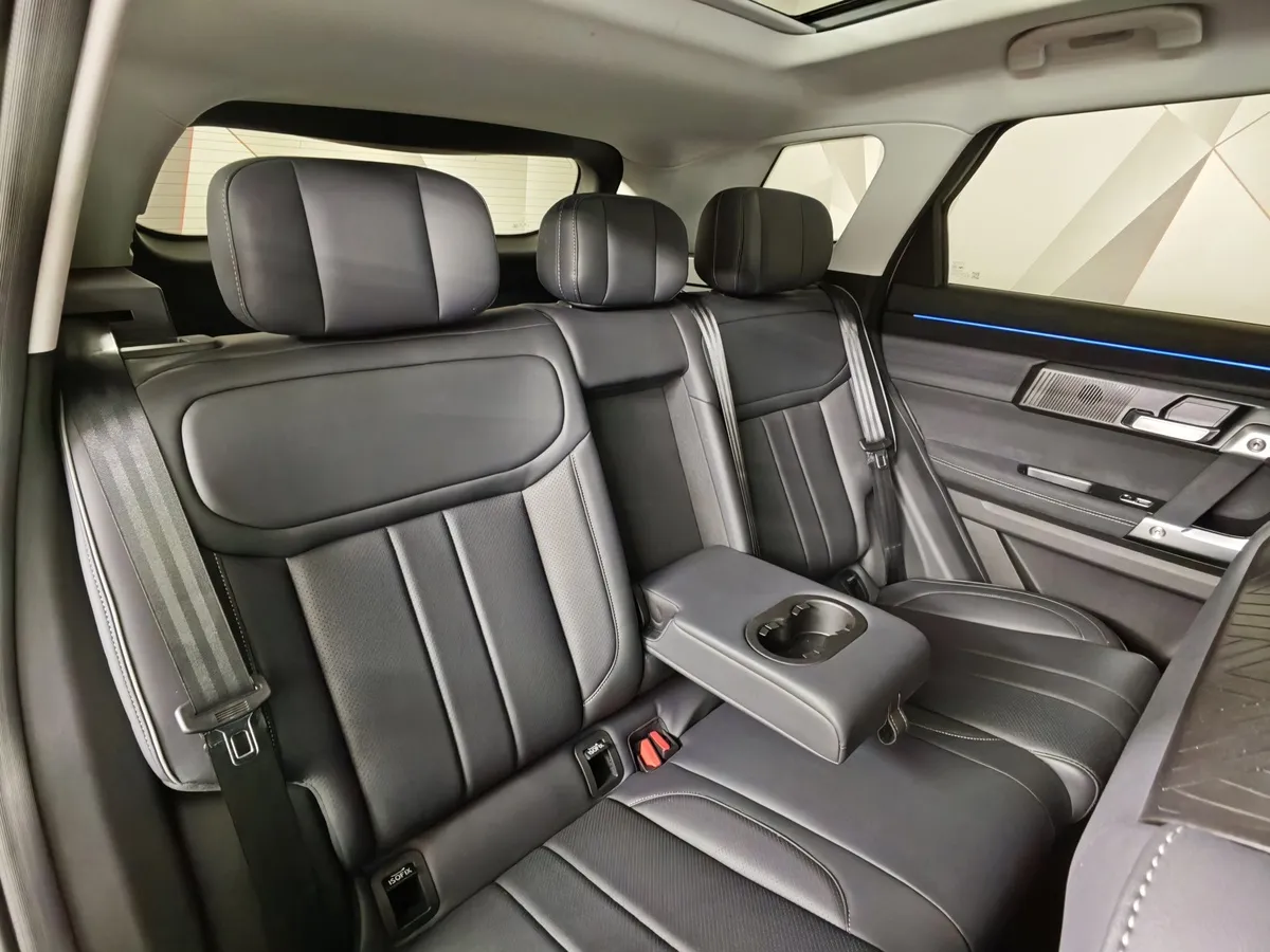 Jaecoo J7 1.6T 7DCT 2WD (186 л.с.) Ultimate Зеленый в АВИЛОН. Слайд №17