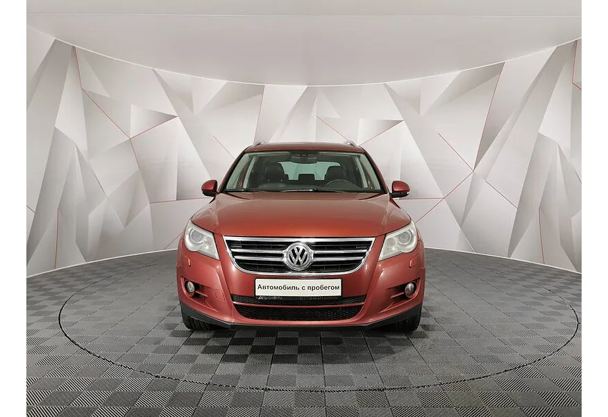 Volkswagen Tiguan 2.0 TSI 4Motion AT (180 л.с.) Sport & Style Красный в АВИЛОН. Слайд №7