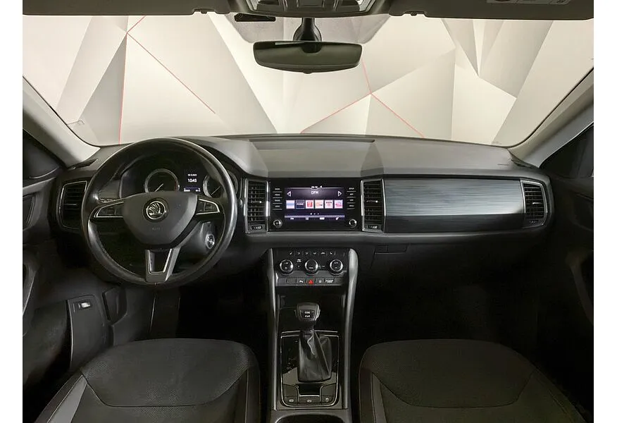 Skoda Kodiaq 1.4 TSI DSG 4X4 (150 л.с.) Белый в АВИЛОН. Слайд №13