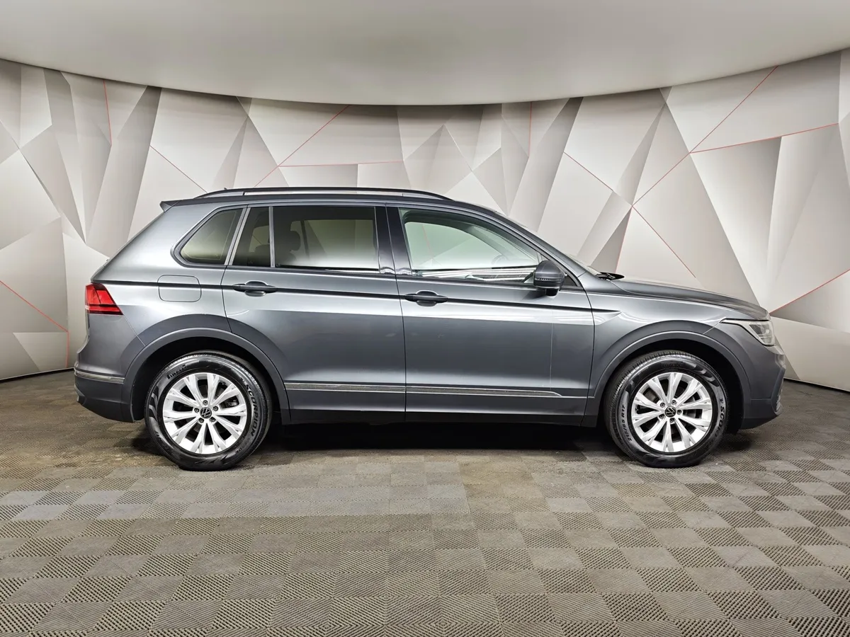 Volkswagen Tiguan 1.4 TSI BlueMotion DSG (150 л.с.) Comfortline Серый в АВИЛОН. Слайд №6