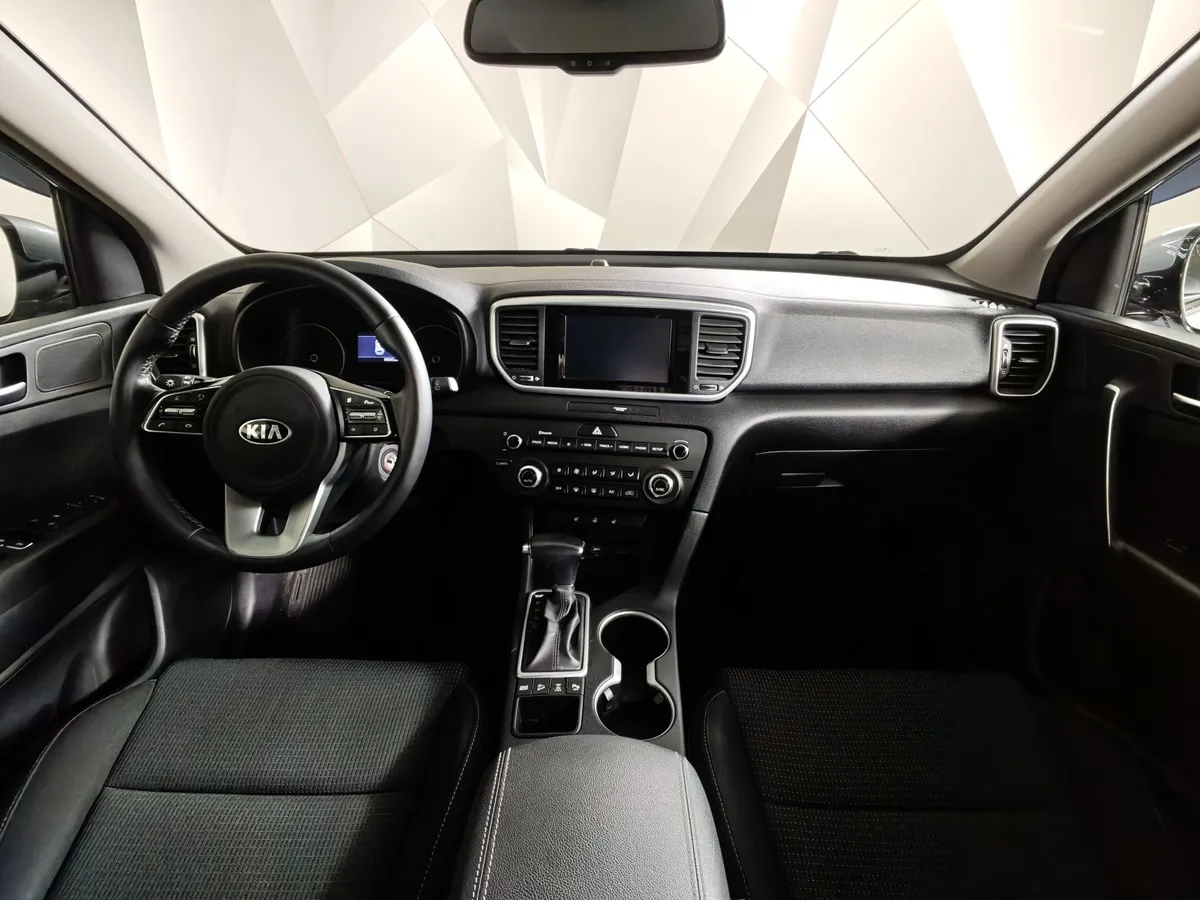 Kia Sportage 2.0 MPI AT 4WD (150 л.с.) Luxe Серебристый в АВИЛОН. Слайд №14